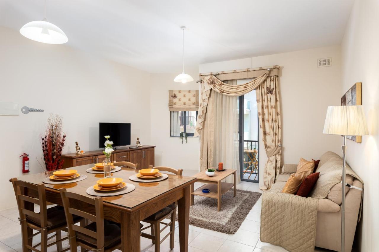 Spacious, Bright & Cosy 2 Bedroom 2 Bathroom Apartment - Msida Uni Heights Exteriör bild